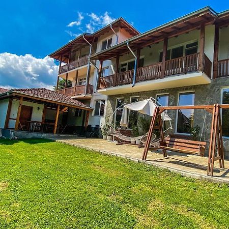Guest House Au Nature Golyama Zhelyazna Extérieur photo